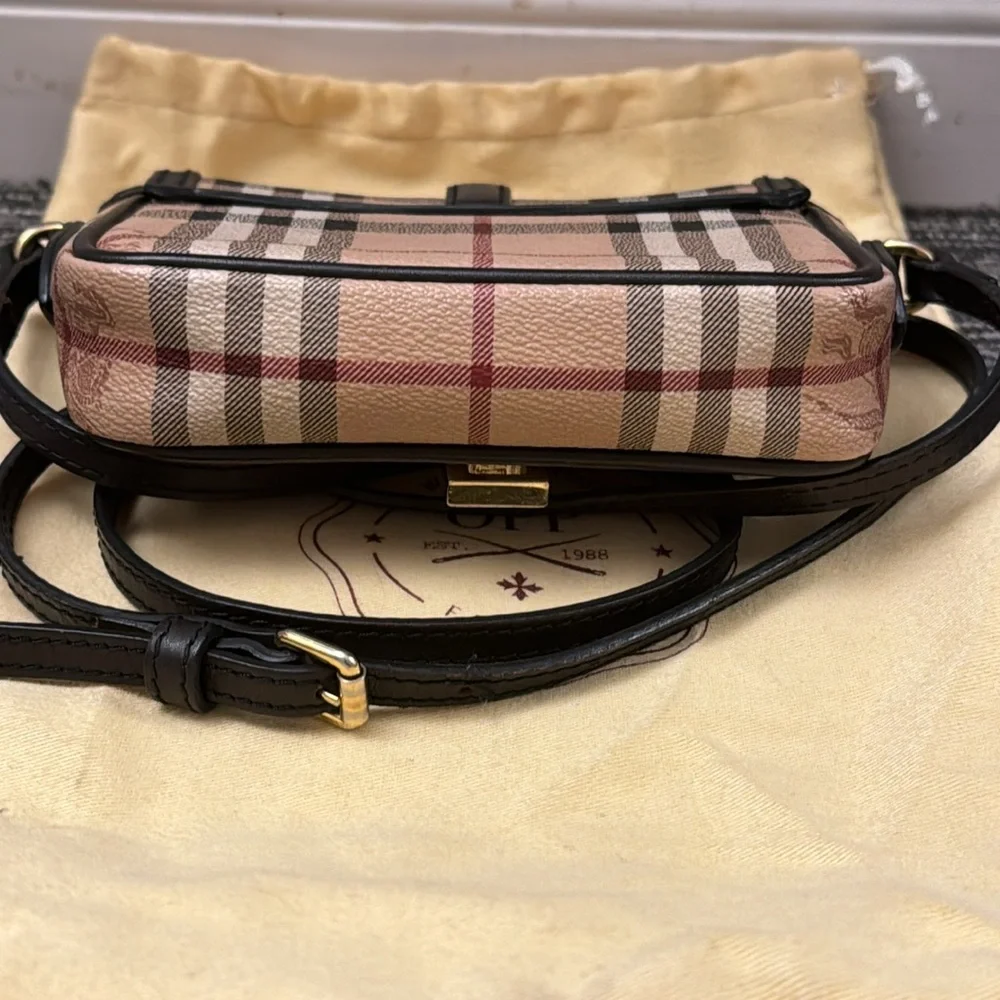 Burberry Haymarket Check Mini Berkeley Crossbody Bag - Picture 5 of 6
